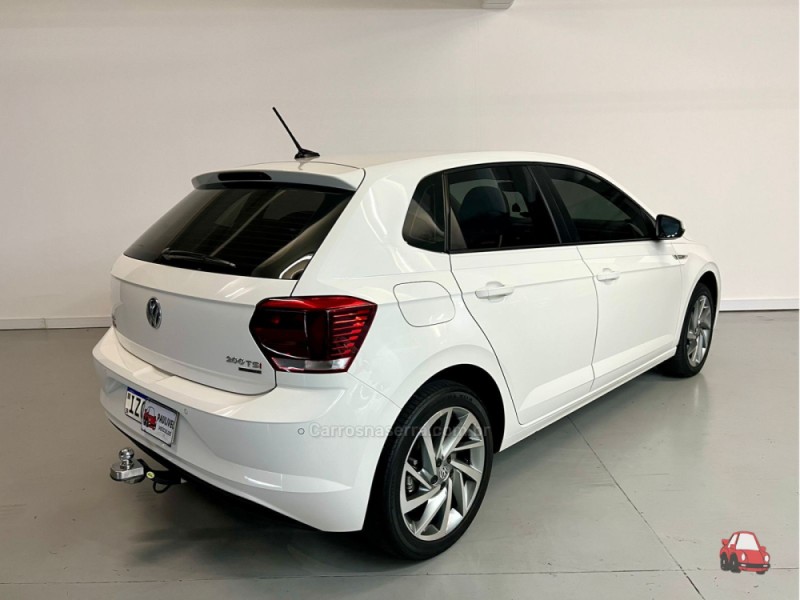 POLO 1.0	200 TSI HIGHLINE AUTOMÁTICO  - 2020 - CAXIAS DO SUL