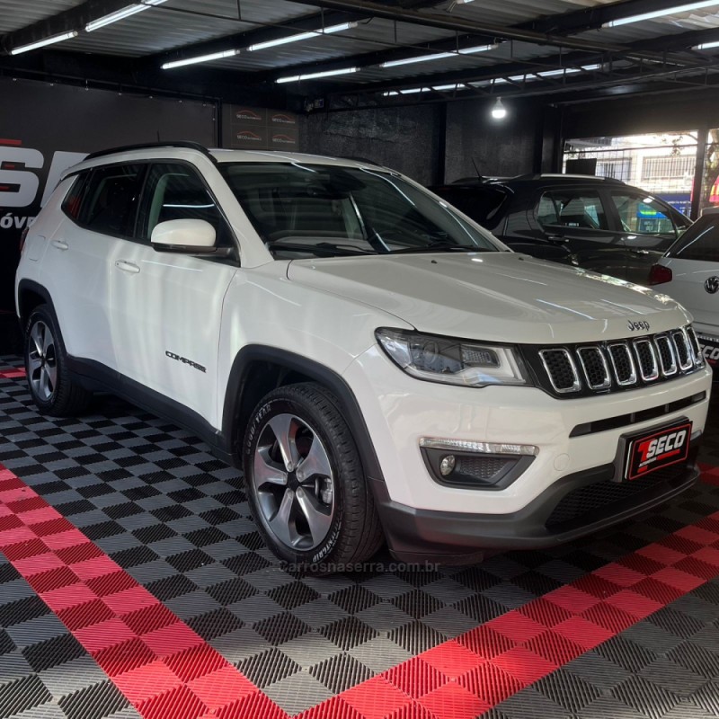 COMPASS 2.0 16V FLEX LONGITUDE AUTOMÁTICO - 2018 - PASSO FUNDO