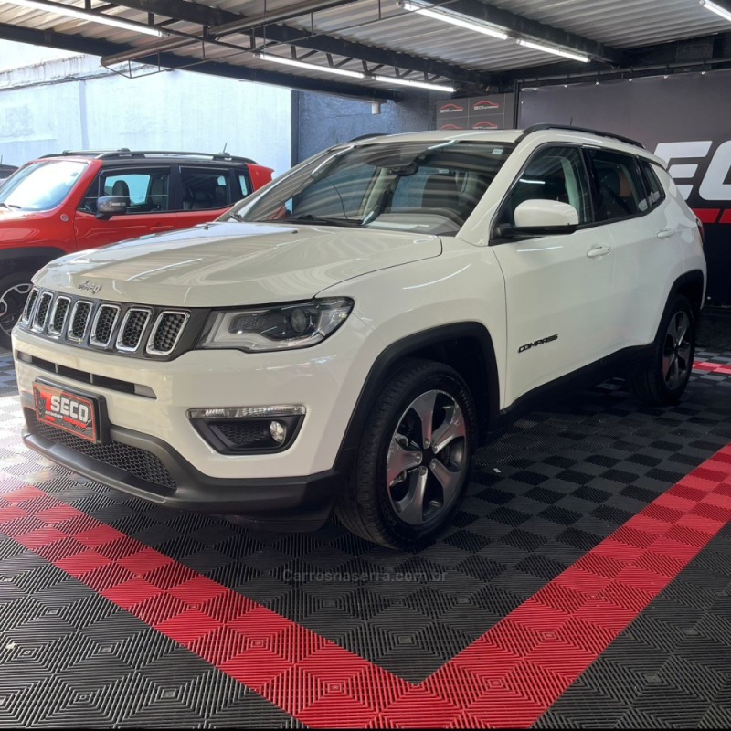 COMPASS 2.0 16V FLEX LONGITUDE AUTOMÁTICO - 2018 - PASSO FUNDO