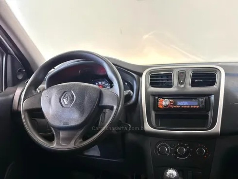 SANDERO 1.0 AUTHENTIQUE 12V FLEX 4P MANUAL - 2017 - IVOTI