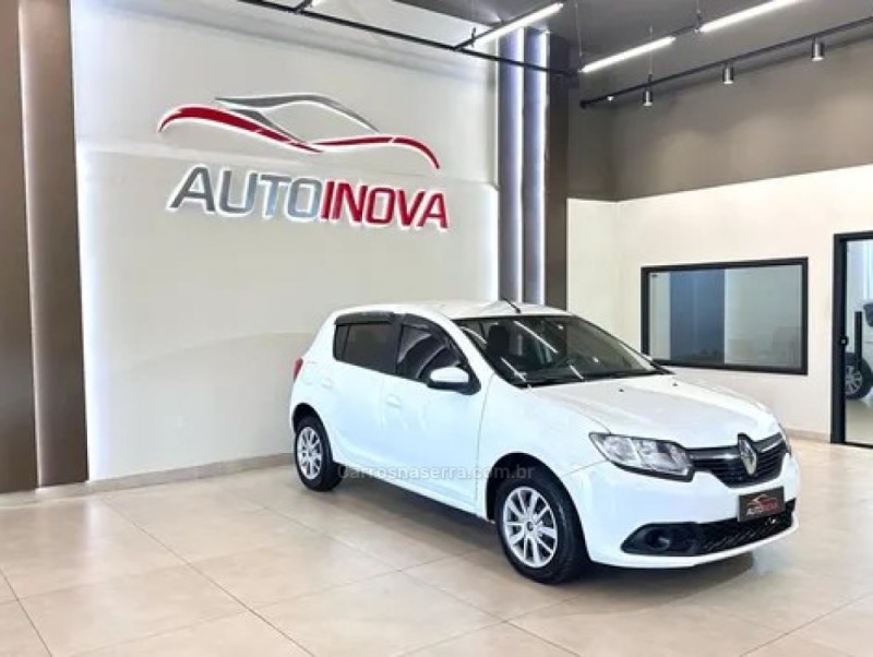 SANDERO 1.0 AUTHENTIQUE 12V FLEX 4P MANUAL - 2017 - IVOTI