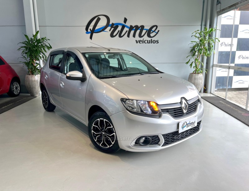 SANDERO 1.6 DYNAMIQUE 8V FLEX 4P AUTOMATIZADO - 2015 - ESTâNCIA VELHA