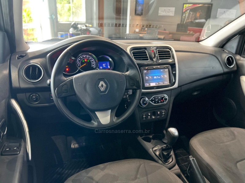 SANDERO 1.6 DYNAMIQUE 8V FLEX 4P AUTOMATIZADO - 2015 - ESTâNCIA VELHA