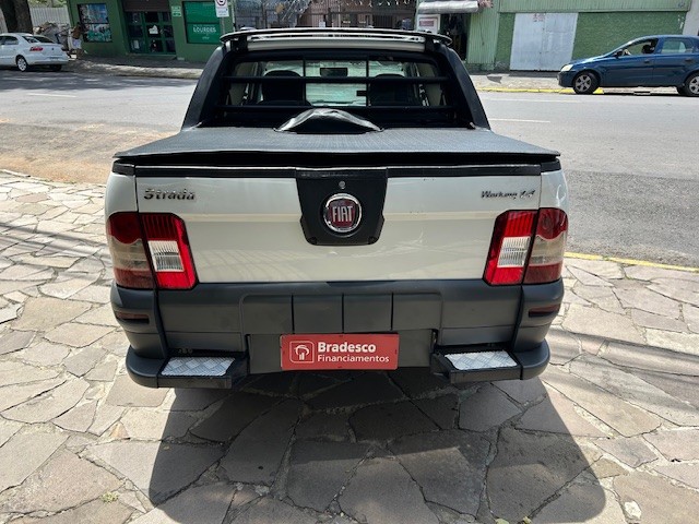 STRADA 1.4 MPI WORKING CD 8V CELEBRATION FLEX 2P MANUAL - 2013 - CAXIAS DO SUL