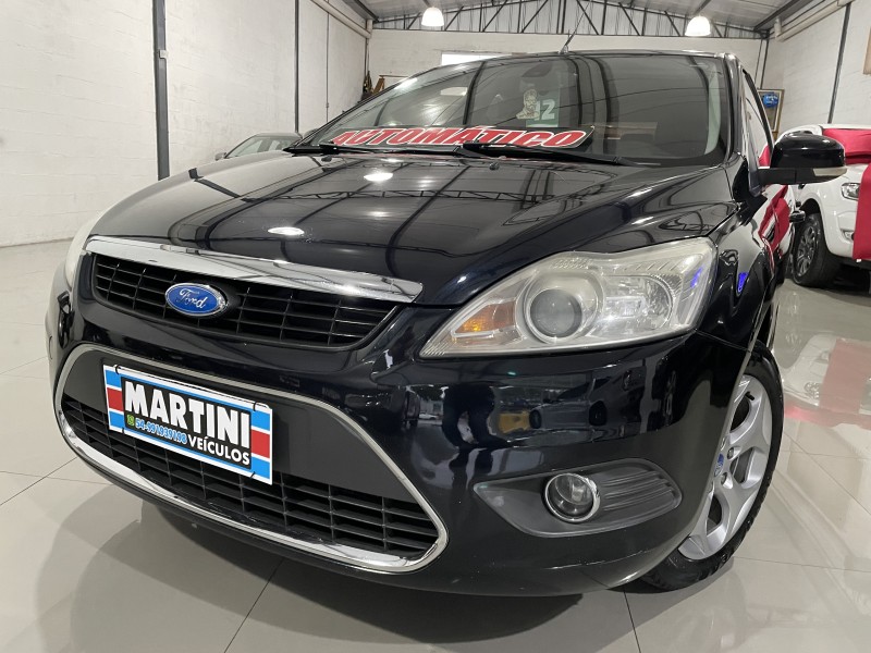 FOCUS 2.0 TITANIUM HATCH 16V FLEX 4P AUTOMÁTICO