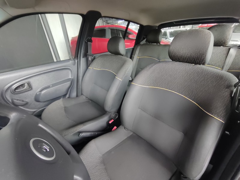 CLIO 1.0 EXPRESSION 16V FLEX 4P MANUAL - 2013 - CAXIAS DO SUL