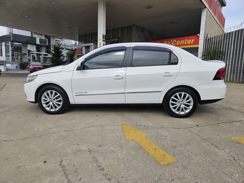 VOYAGE 1.6 MI COMFORTLINE 8V FLEX 4P MANUAL - 2012 - CAXIAS DO SUL