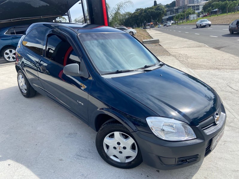 CELTA 1.0 MPFI LIFE 8V GASOLINA 2P MANUAL - 2007 - CAXIAS DO SUL