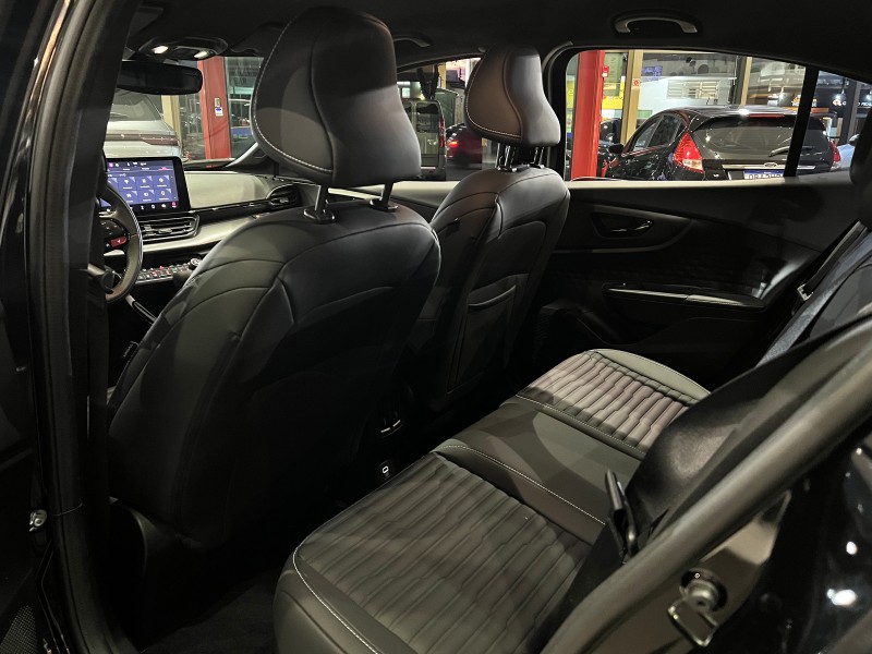 FASTBACK 1.3 LIMITED EDITION 270 TURBO FLEX 4P AUTOMÁTICO - 2023 - FARROUPILHA