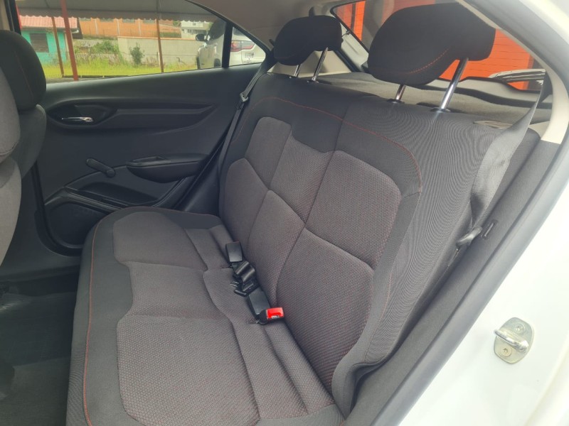 ONIX 1.4 MPFI LT 8V FLEX 4P MANUAL - 2015 - CANELA