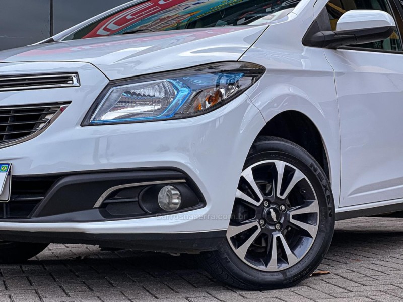 ONIX 1.4 MPFI LTZ 8V FLEX 4P AUTOMÁTICO - 2015 - CANELA