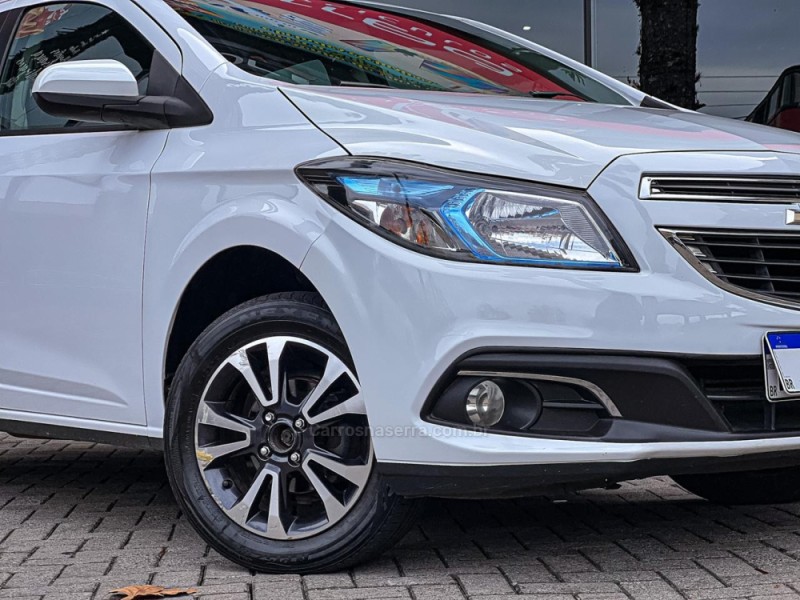 ONIX 1.4 MPFI LTZ 8V FLEX 4P AUTOMÁTICO - 2015 - CANELA