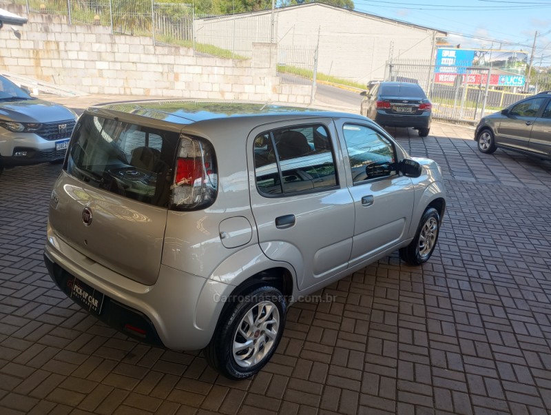 UNO 1.0 EVO ATTRACTIVE 8V FLEX 4P MANUAL - 2021 - CAXIAS DO SUL