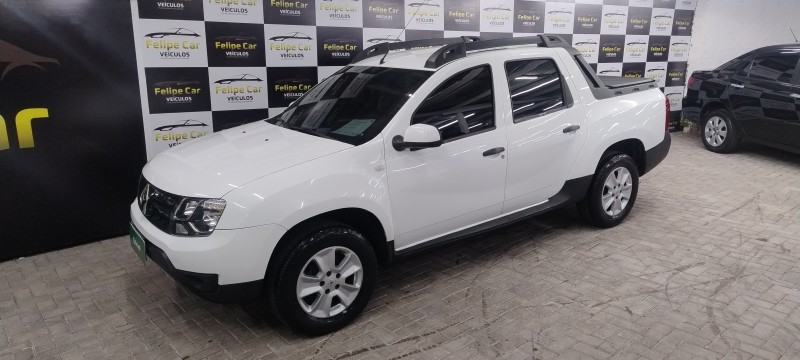 DUSTER OROCH 1.6 16V FLEX EXPRESS 4P MANUAL - 2017 - CAXIAS DO SUL