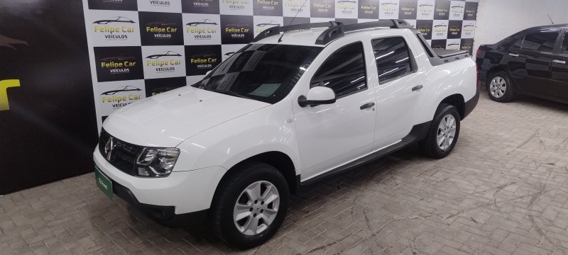 DUSTER OROCH 1.6 16V FLEX EXPRESS 4P MANUAL - 2017 - CAXIAS DO SUL