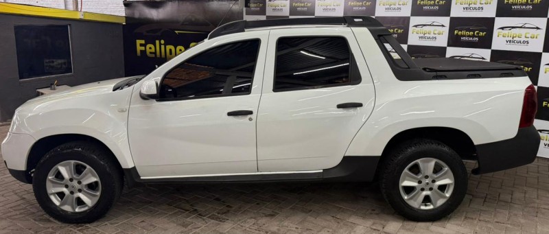 DUSTER OROCH 1.6 16V FLEX EXPRESS 4P MANUAL - 2017 - CAXIAS DO SUL