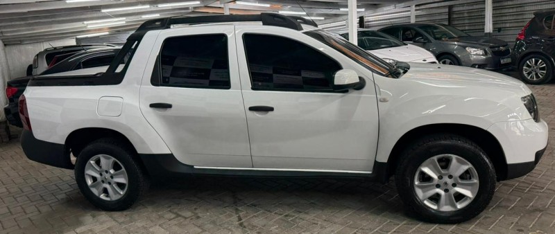 DUSTER OROCH 1.6 16V FLEX EXPRESS 4P MANUAL - 2017 - CAXIAS DO SUL