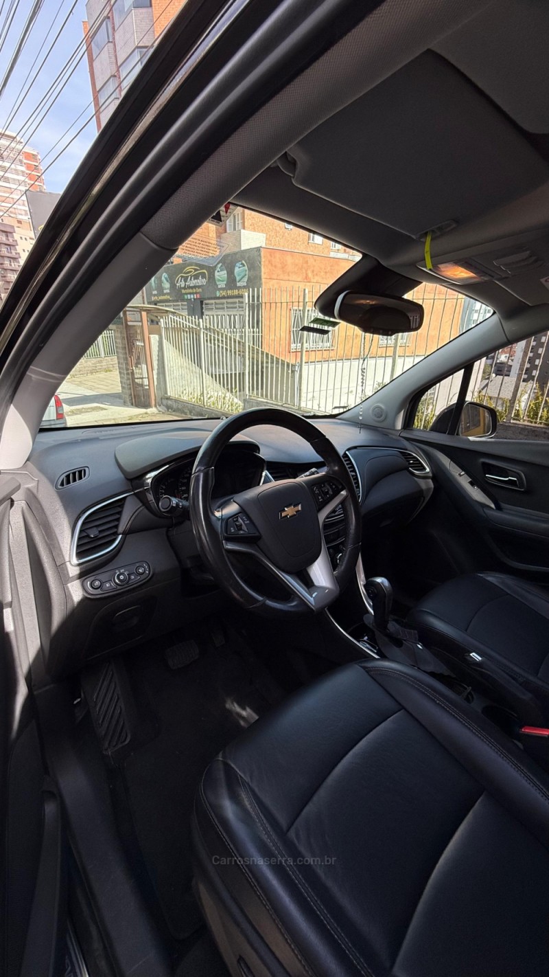 TRACKER 1.4 16V MIDNIGHT TURBO FLEX 4P AUTOMÁTICO - 2019 - FARROUPILHA