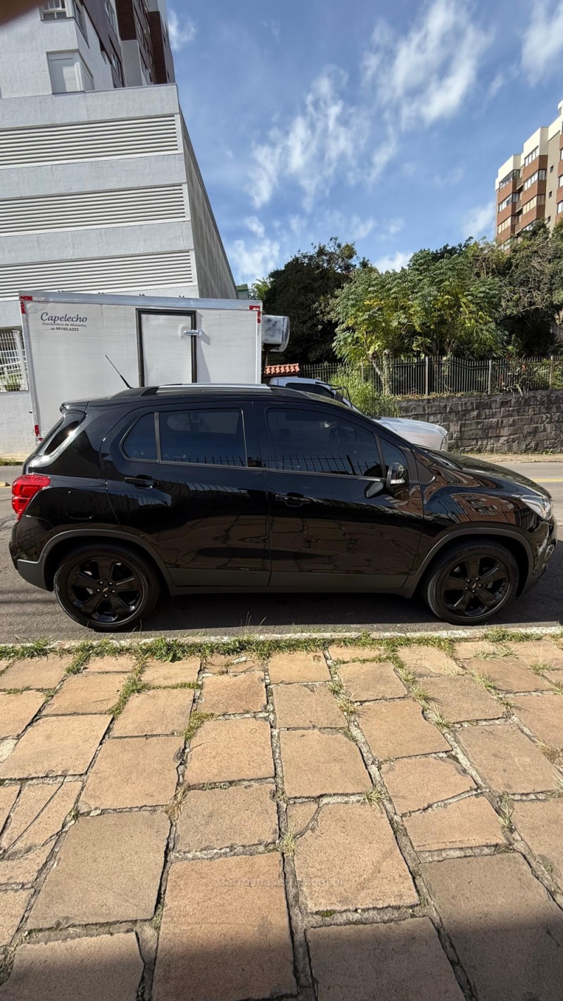 TRACKER 1.4 16V MIDNIGHT TURBO FLEX 4P AUTOMÁTICO - 2019 - FARROUPILHA