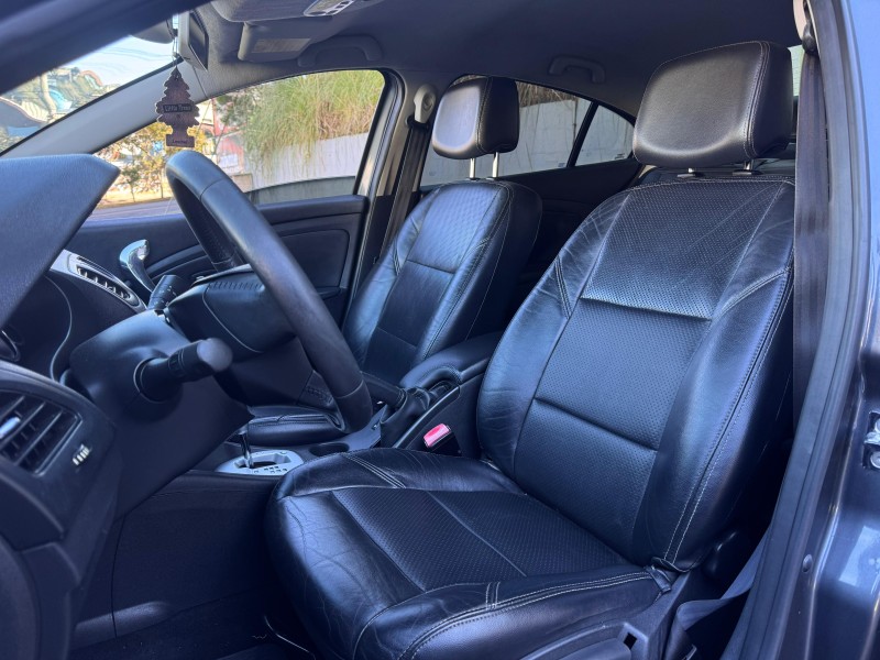 FLUENCE 2.0 DYNAMIQUE PLUS 16V FLEX 4P AUTOMÁTICO - 2012 - CAXIAS DO SUL