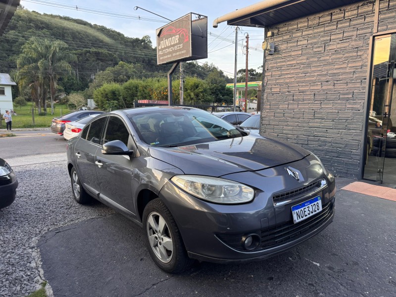 fluence 2.0 dynamique plus 16v flex 4p automatico 2012 caxias do sul