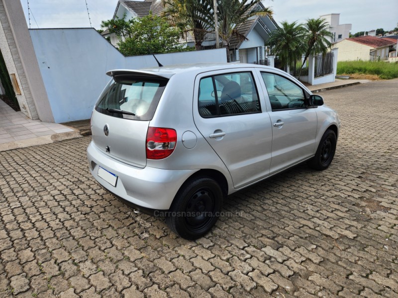 FOX 1.0 MI 8V FLEX 4P MANUAL - 2010 - MONTENEGRO