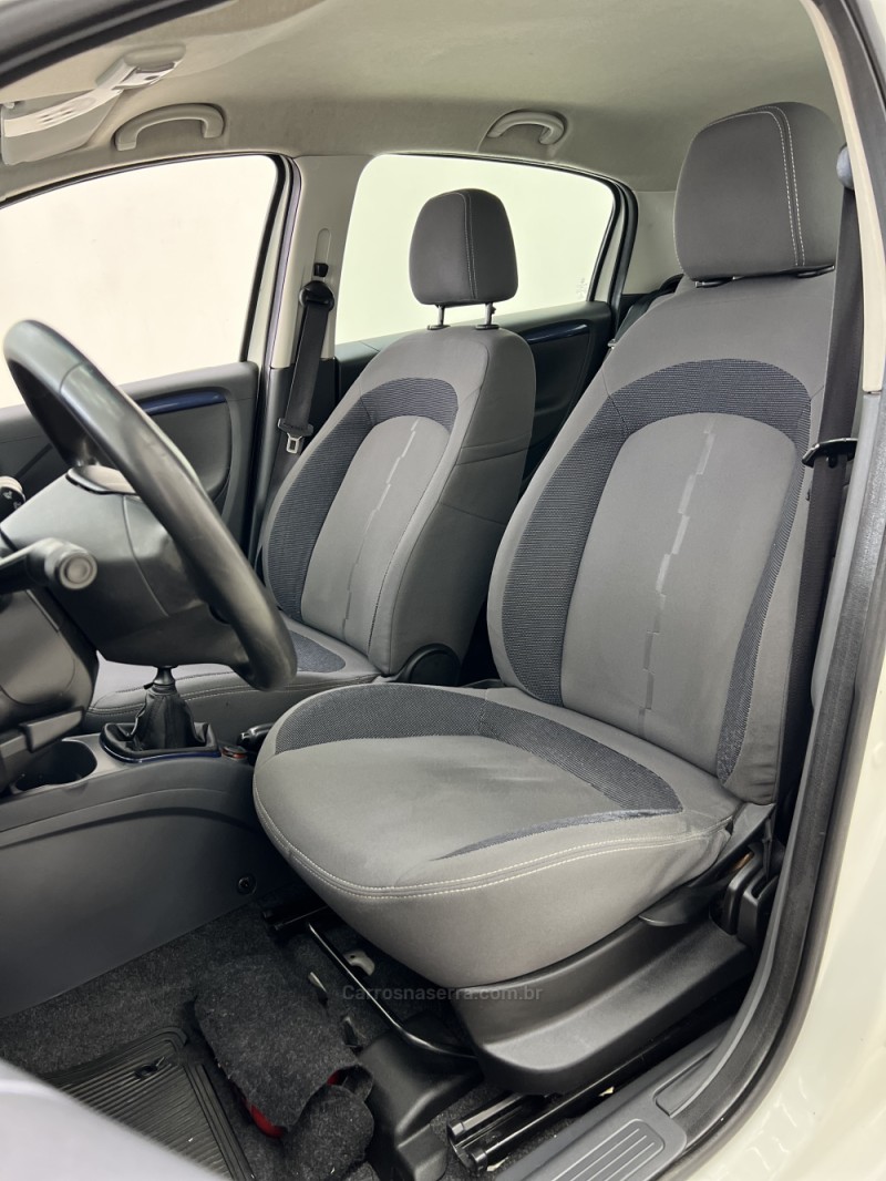 PUNTO 1.4 ATTRACTIVE 8V FLEX 4P MANUAL - 2013 - BENTO GONçALVES