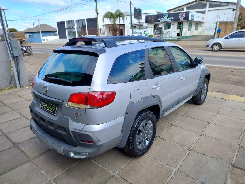PALIO 1.8 MPI ADVENTURE LOCKER WEEKEND 8V FLEX 4P MANUAL - 2009 - VACARIA