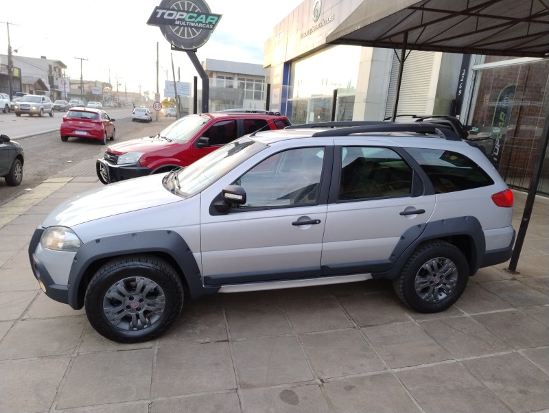 PALIO 1.8 MPI ADVENTURE LOCKER WEEKEND 8V FLEX 4P MANUAL - 2009 - VACARIA
