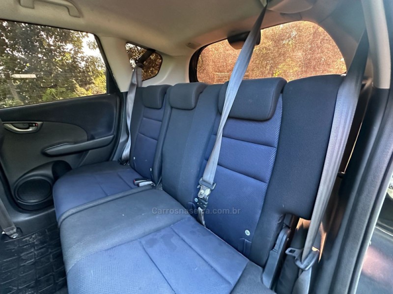 FIT 1.4 LX 8V FLEX 4P MANUAL - 2013 - IVOTI