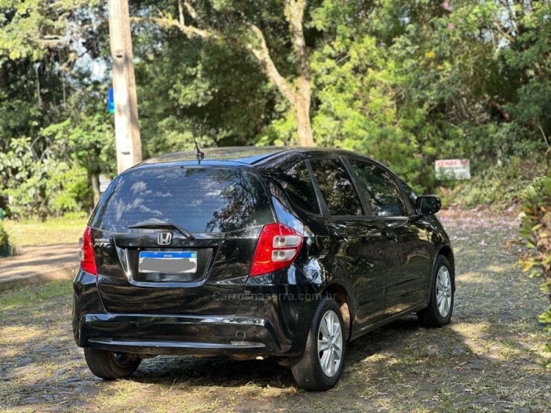 FIT 1.4 LX 8V FLEX 4P MANUAL - 2013 - IVOTI
