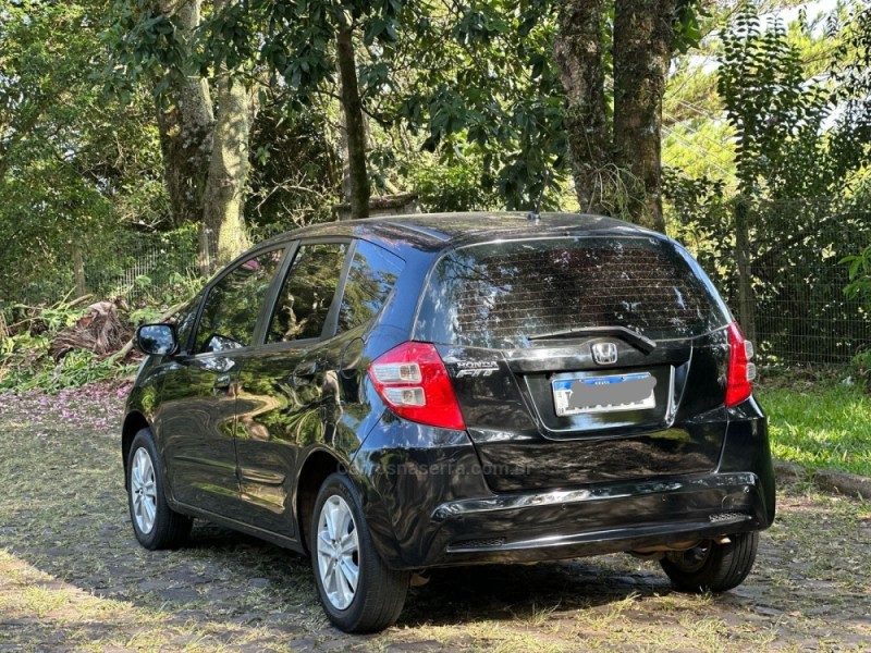 FIT 1.4 LX 8V FLEX 4P MANUAL - 2013 - IVOTI