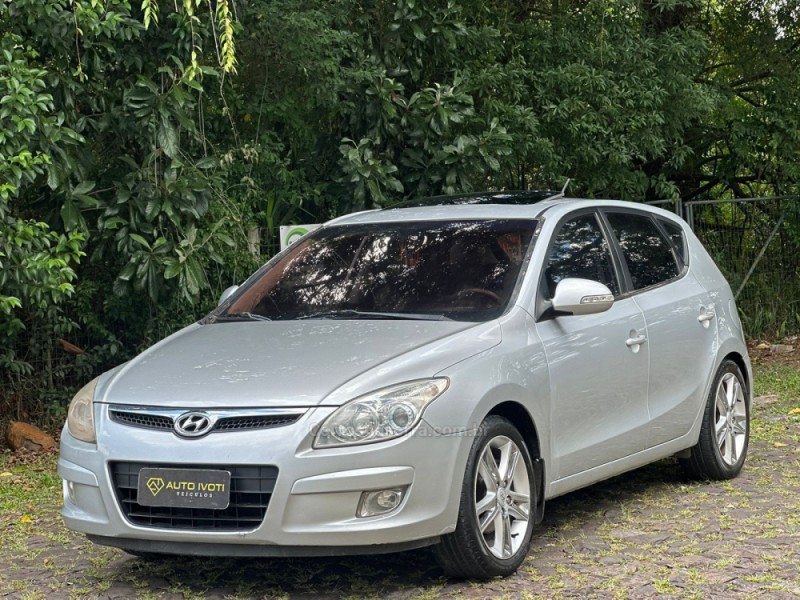 I30 2.0 MPFI GLS 16V GASOLINA 4P MANUAL - 2012 - IVOTI