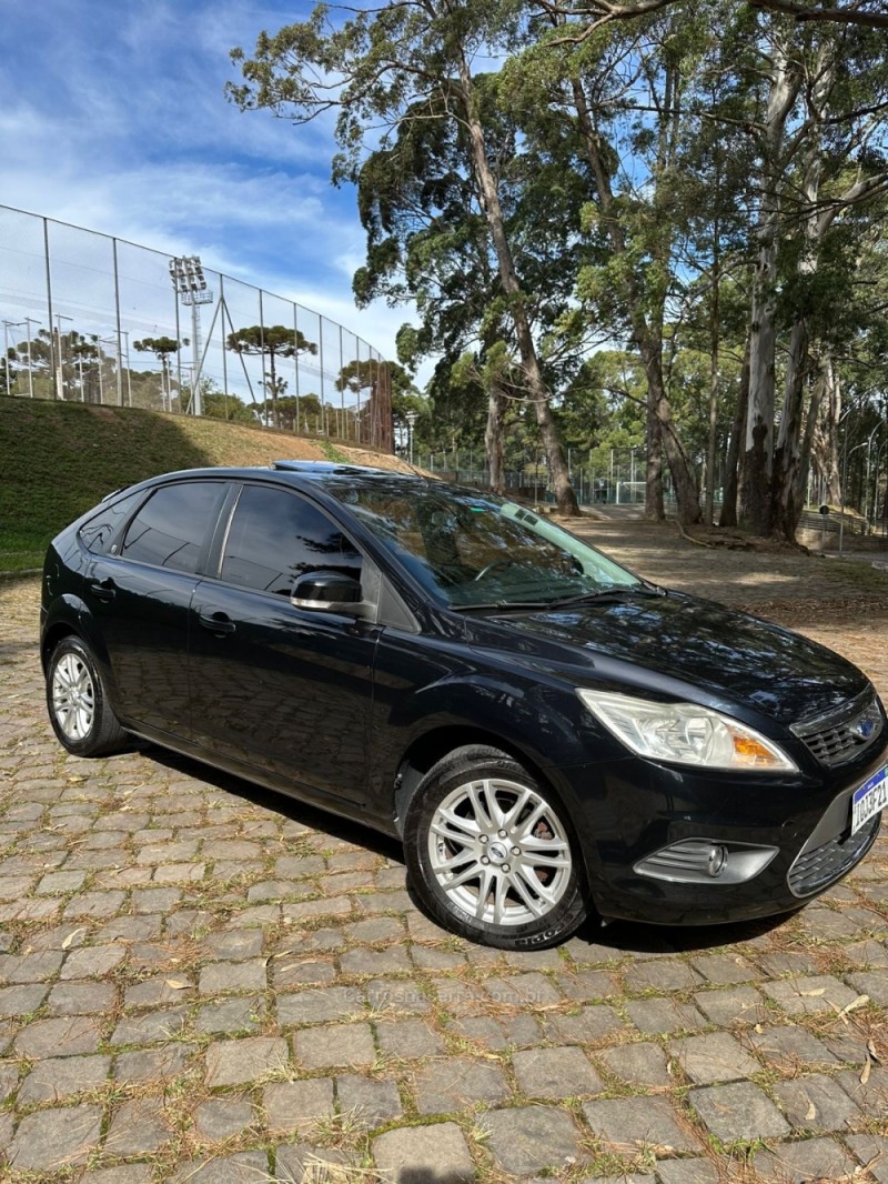 FOCUS 2.0 GHIA 16V GASOLINA 4P AUTOMÁTICO - 2009 - CAXIAS DO SUL