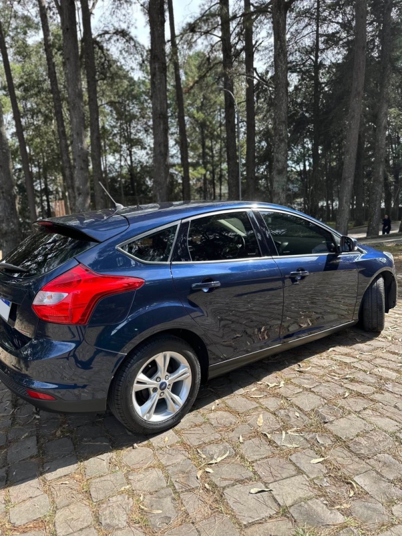 FOCUS 1.6 SE HATCH 16V FLEX 4P AUTOMÁTICO - 2014 - CAXIAS DO SUL