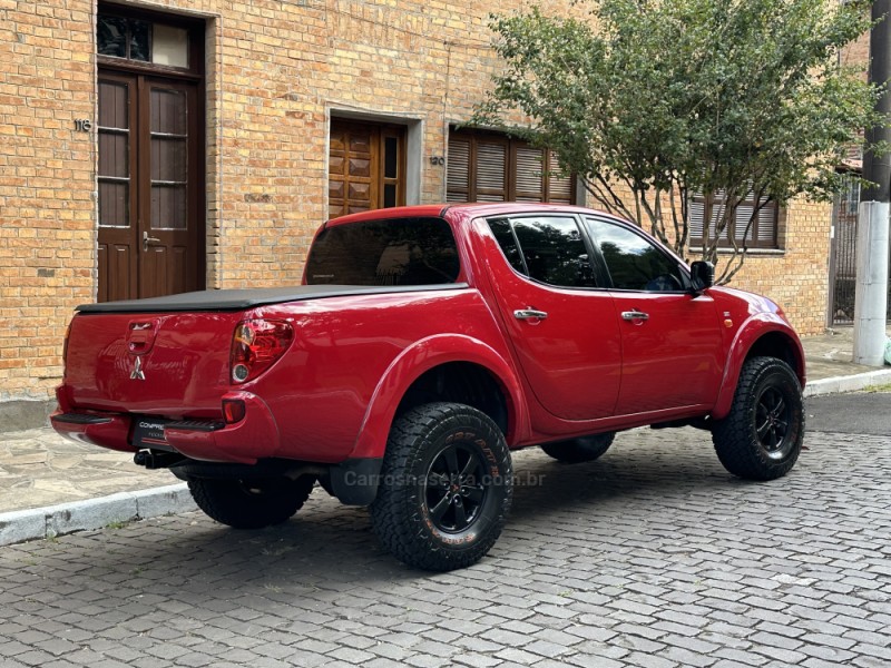 L200 TRITON 3.2 HPE 4X4 CD 16V TURBO INTERCOOLER DIESEL 4P AUTOMÁTICO - 2013 - CAXIAS DO SUL