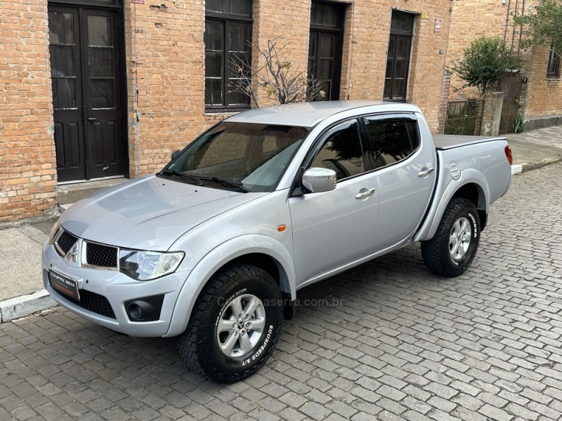 L200 TRITON 3.2 HPE 4X4 CD 16V TURBO INTERCOOLER DIESEL 4P AUTOMÁTICO - 2011 - CAXIAS DO SUL