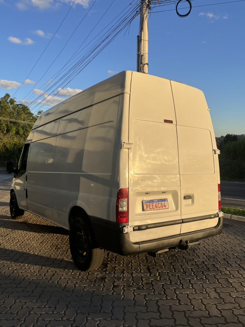 TRANSIT 2.4 CHASSI TURBO DIESEL 2P MANUAL - 2011 - GARIBALDI