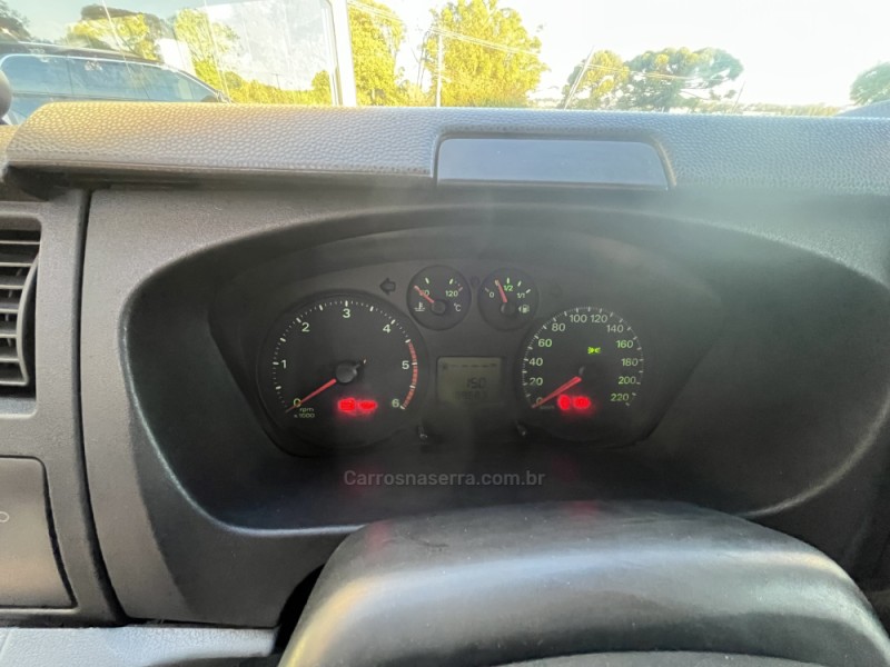 TRANSIT 2.4 CHASSI TURBO DIESEL 2P MANUAL - 2011 - GARIBALDI