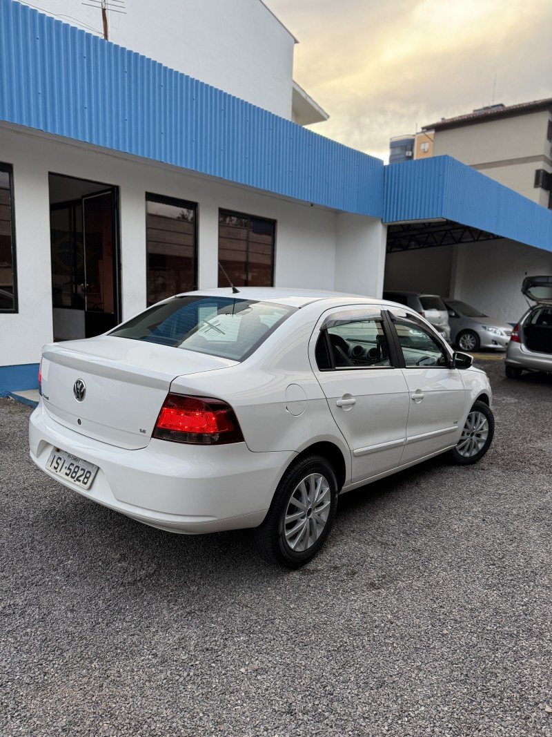 VOYAGE 1.6 MI TREND 8V FLEX 4P MANUAL - 2012 - ARROIO DO MEIO