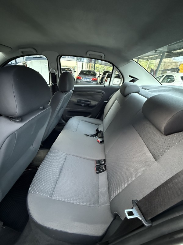 VOYAGE 1.6 MI TREND 8V FLEX 4P MANUAL - 2012 - ARROIO DO MEIO