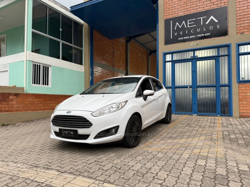 FIESTA 1.6 TITANIUM HATCH 16V FLEX 4P MANUAL - 2014 - BENTO GONçALVES