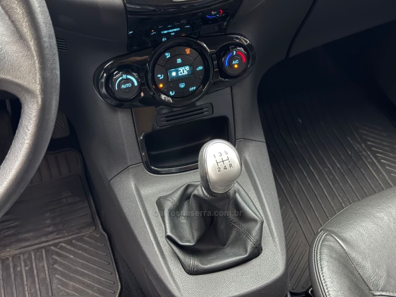 FIESTA 1.6 TITANIUM HATCH 16V FLEX 4P MANUAL - 2014 - BENTO GONçALVES