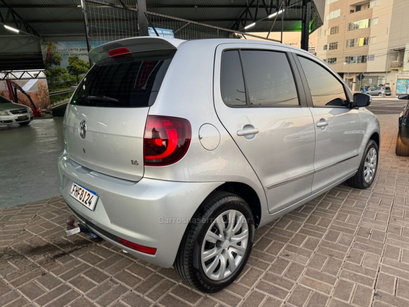 FOX 1.6 MI PRIME 8V FLEX 4P MANUAL - 2013 - TAPEJARA