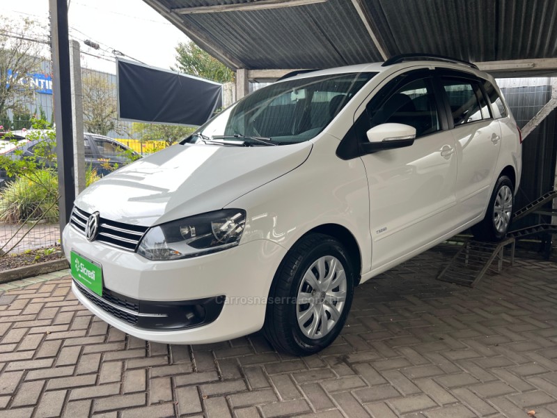 SPACEFOX 1.6 MI TREND 8V FLEX 4P MANUAL - 2014 - GARIBALDI