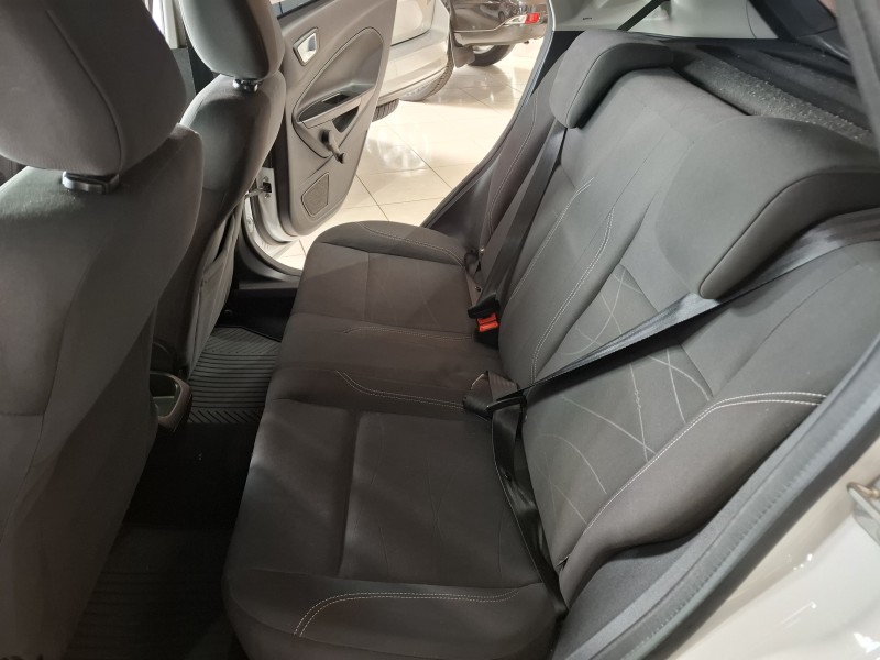 FIESTA 1.5 SE HATCH 16V FLEX 4P MANUAL - 2014 - FARROUPILHA