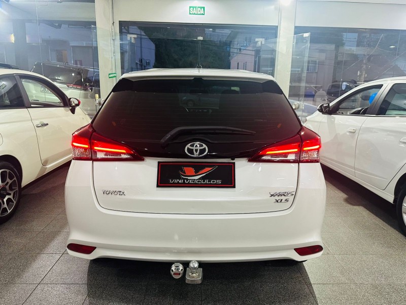 YARIS 1.5 XLS FLEX 4P AUTOMÁTICO - 2019 - CAXIAS DO SUL