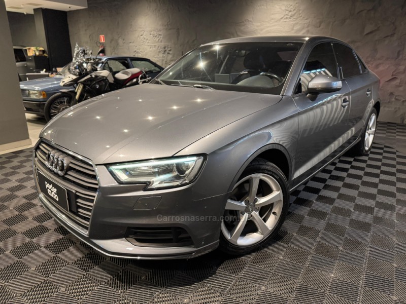 A3 1.4 TFSI SEDAN AMBIENTE 16V FLEX 4P TIPTRONIC - 2017 - FARROUPILHA