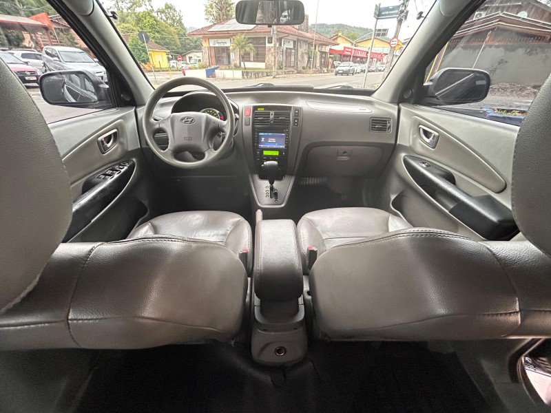 TUCSON 2.0 MPFI GLS 16V 143CV 2WD FLEX 4P AUTOMÁTICO - 2014 - TRêS COROAS