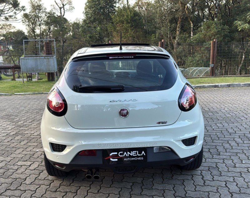 BRAVO 1.8 SPORTING 16V FLEX 4P AUTOMATIZADO - 2016 - CANELA